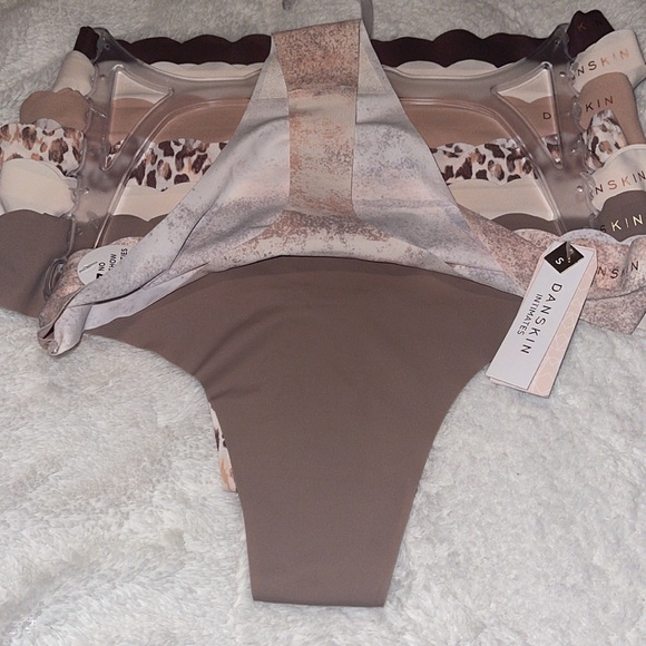 ❤️NEW!!!❤️Danskin Intimates 7pack.No Show Panties   Thongs UnderWear.Size Small. - Picture 5 of 12